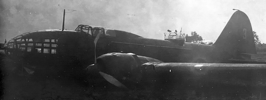 Фото ВОВ ДБ-3Ф из 100-го дальнебомбардировочного авиационного полка, лето 1941 года.