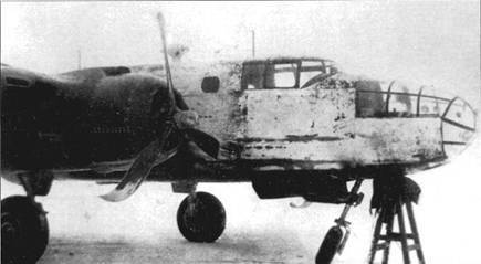 Поломка передней стойки В-25С № 9 (с/н 41-12559) из 125 бап. Аэродром Кратово, 7 марта 1943