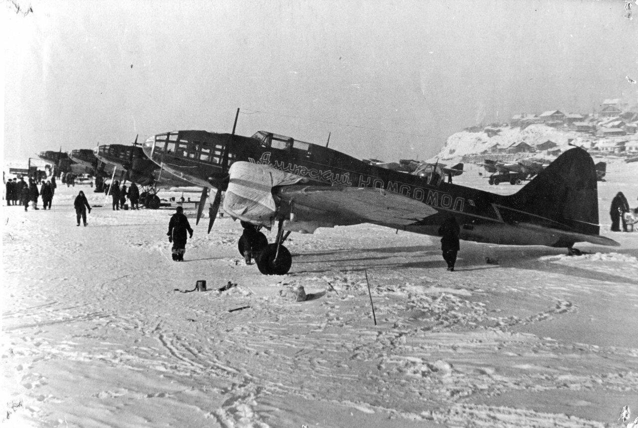 226th Guards bomber air «Stalingrad-Kattowitz» regiment (former 10th Guards long-range aviation unit, 752nd APDD, 98th and 93rd DBAP
