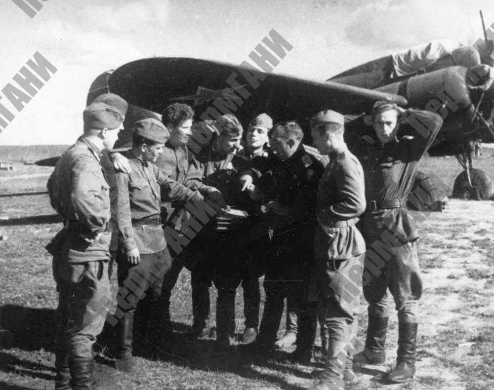 wartime foto russian airplane il4