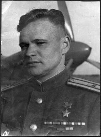 Наши ястребки - Сталинские соколы в боях за Родину, кино и фотохроника ВОВ.