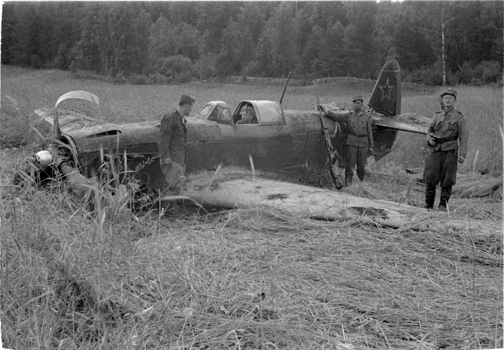 Yak9 WWII photo in combat 197 IAP VVS USSR