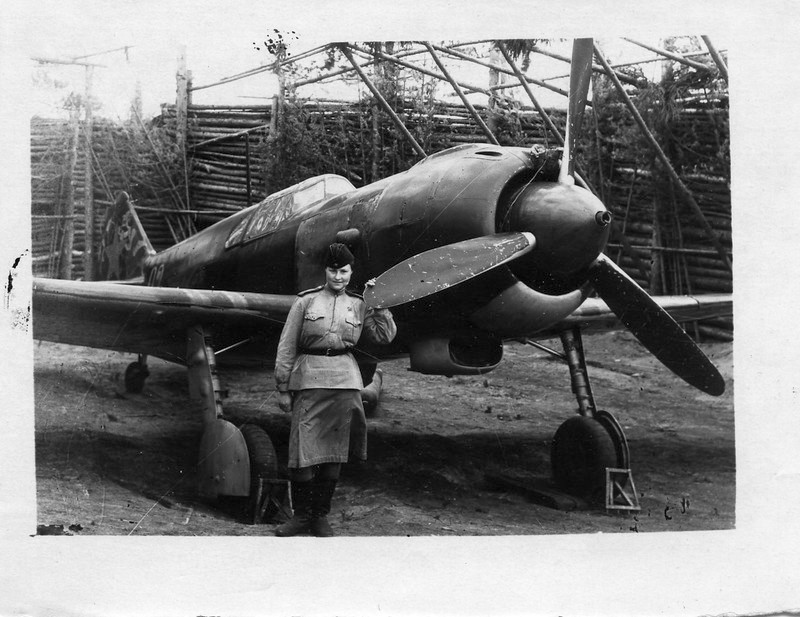 WW2 picture russian airplane La5 254 IAP VVS