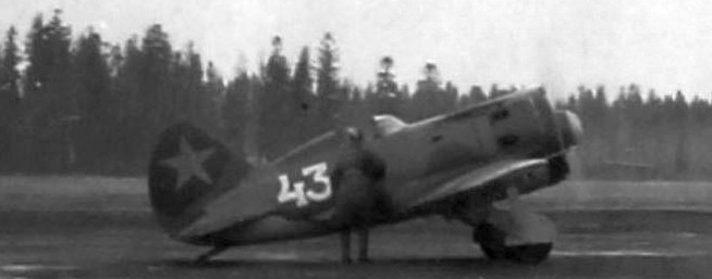 Russia WWII photo i-16 in action