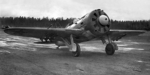 ВОВ Истребитель И-16 тип 29, фотоснимок 1942 г