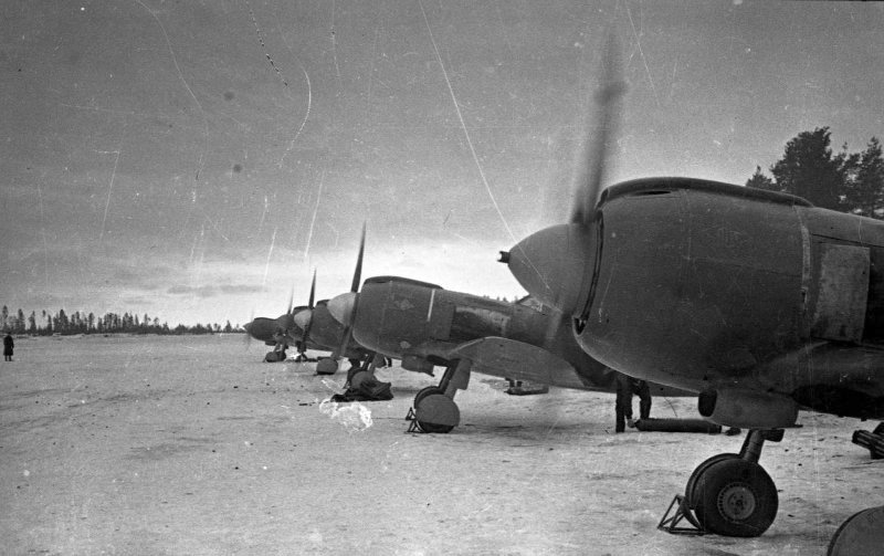 Действия авиации островной ВМБ КБФ (Лавенсаари). 1942-1944 гг.