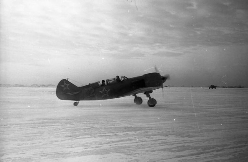 УЛа-5 летающая парта/ Январь 1942 года - неверно, надо конец 43 или начало 44
