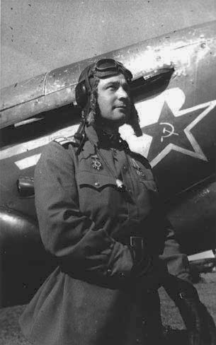 WWII photo Jak-9