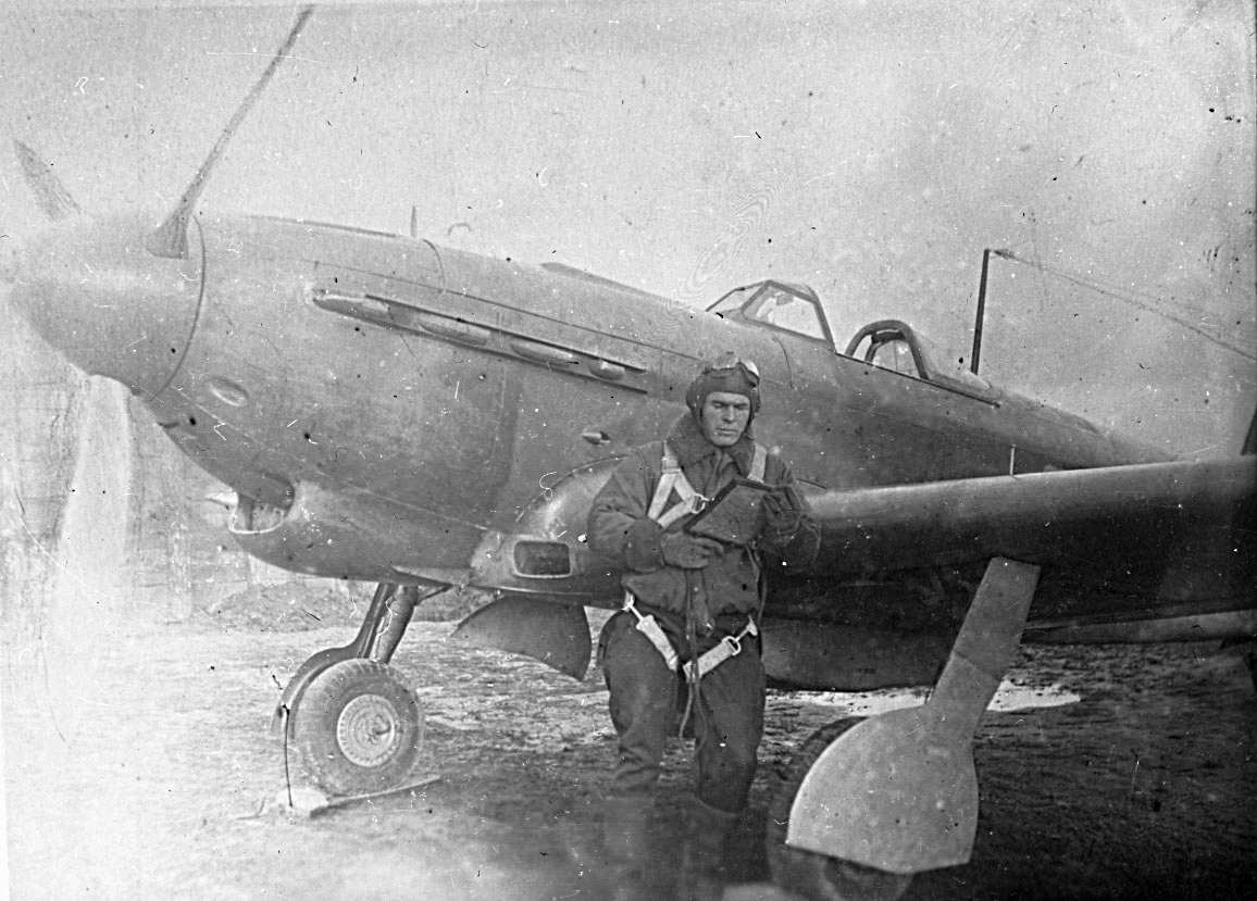 WWII photo 728 fighter aviation regiment