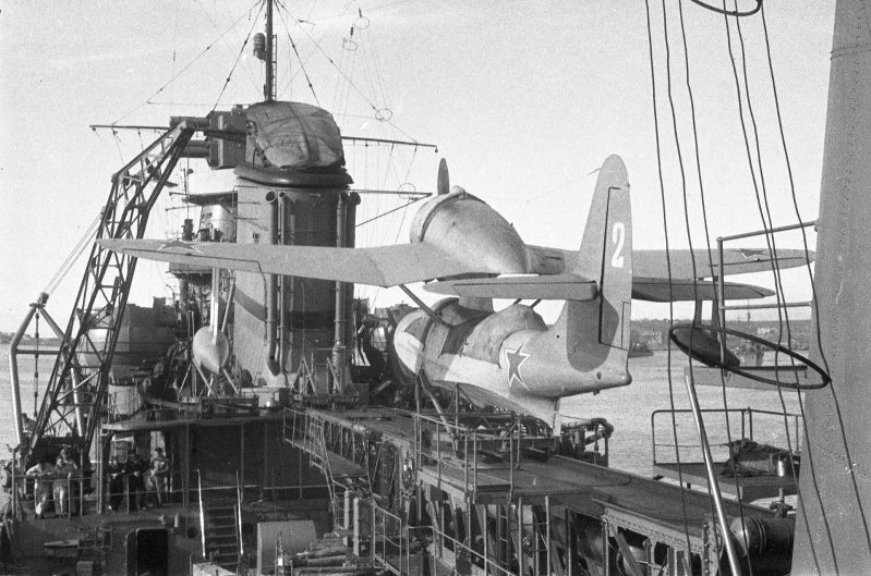 на крейсере Молотов. якобы 1941