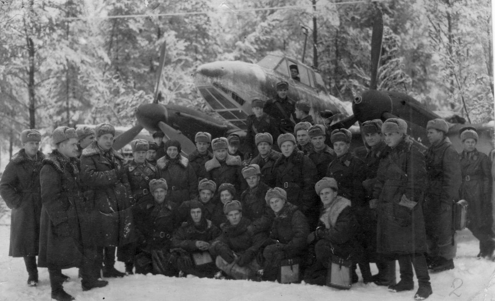 WWII wartime pic. 72 separate reconnaissance aviation regiment (former 72 bomber and mixed air regiment)