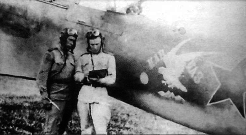 Командир эскадрильи 5-го штурмового полка Герой Советского Союза А.Путин