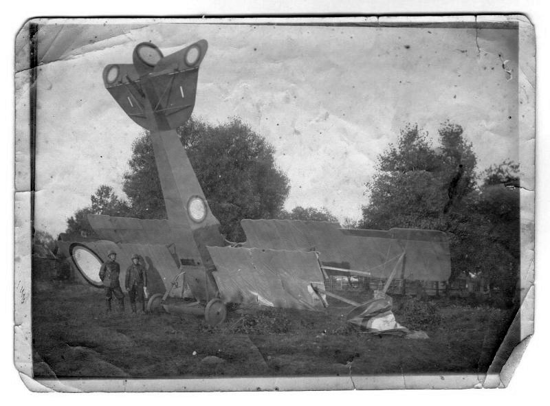 1МВ 25 као фото Самолет системы Лебедь после аварии.