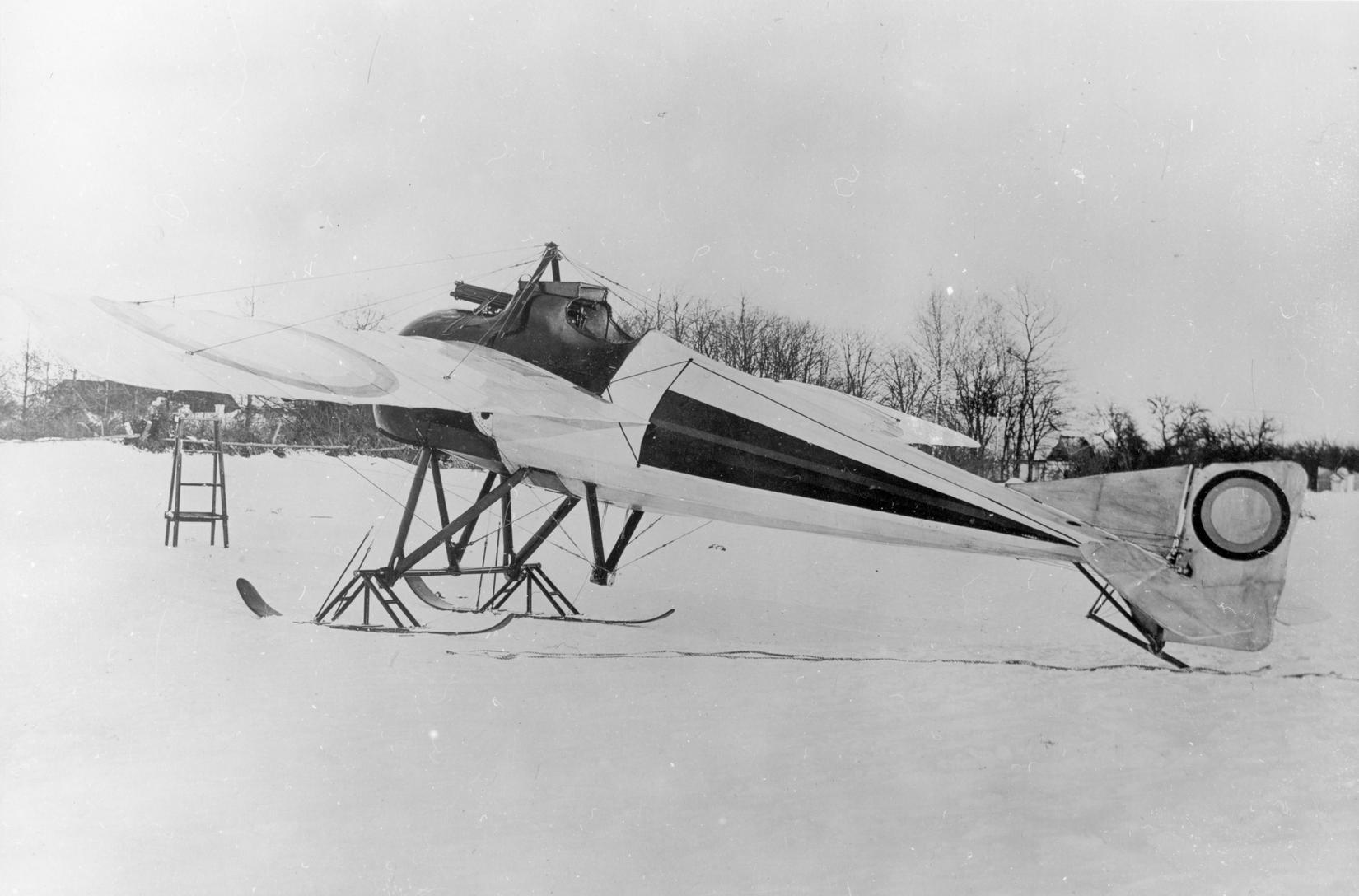 Moskovskaya-aviashkola Zima-1917 ski WW1 foto